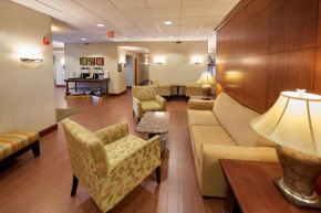 Гостиница Hampton Inn Massillon  Клинтон